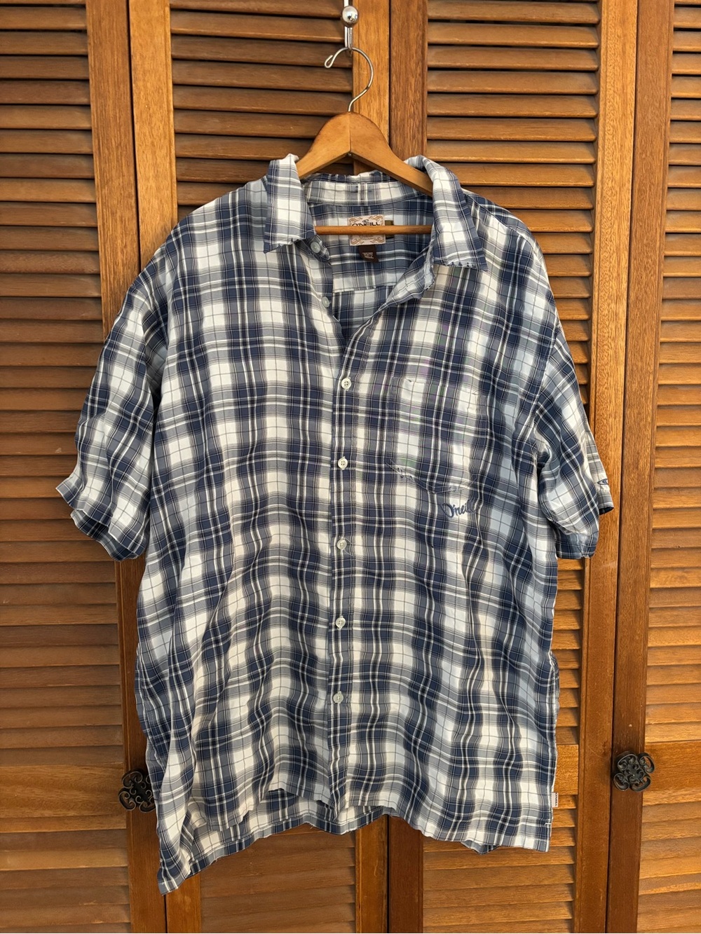O'Neill Blue and White Plaid Short-Sleeve Button-Up Shirt short sleeve men’s XL